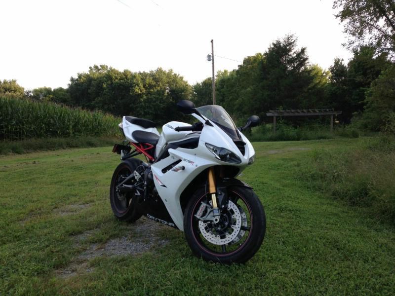 2012 Triumph Daytona 675R