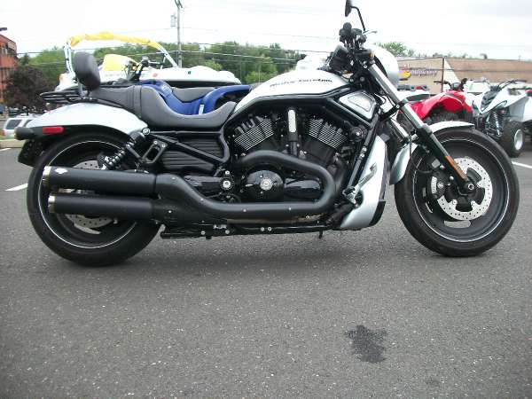 2011 harley-davidson vrscf v-rod muscle