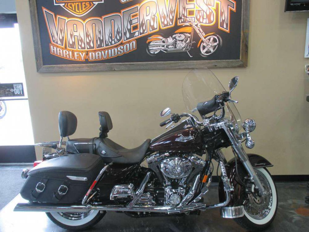 2005 harley-davidson flhrci road king classic  touring 