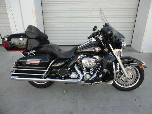 2010 harley-davidson flhtcu ultra classic electra glide  touring 