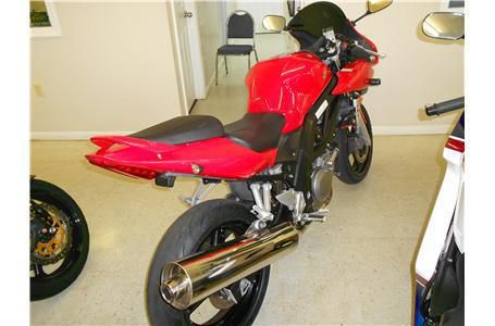 2006 suzuki sv650s  sportbike 