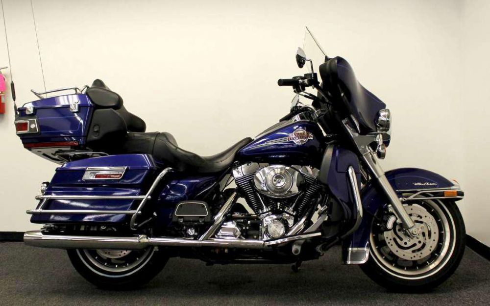 2006 harley-davidson flhtcui ultra classic electra glide  touring 