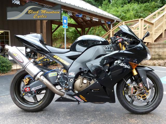 2004 kawasaki zx-10r  sportbike 