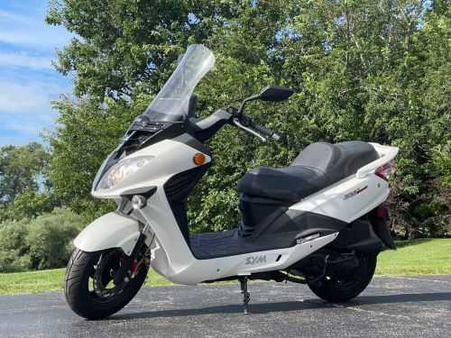 2014 Other Makes RV200 Sym Motor scooter