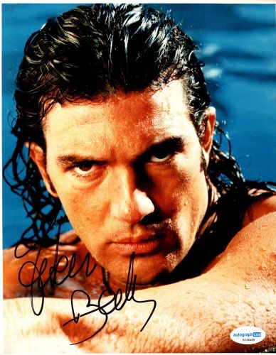 Antonio Banderas &#034;Desperado&#034; AUTOGRAPH Signed Autographed 8x10 Photo ACOA