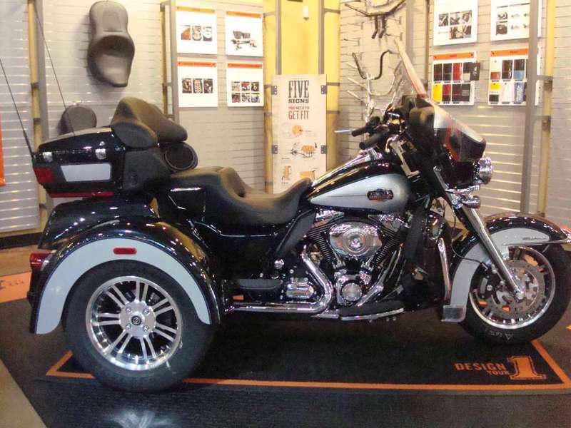 2013 harley-davidson flhtcutg - tri glide ultra classic  trike 