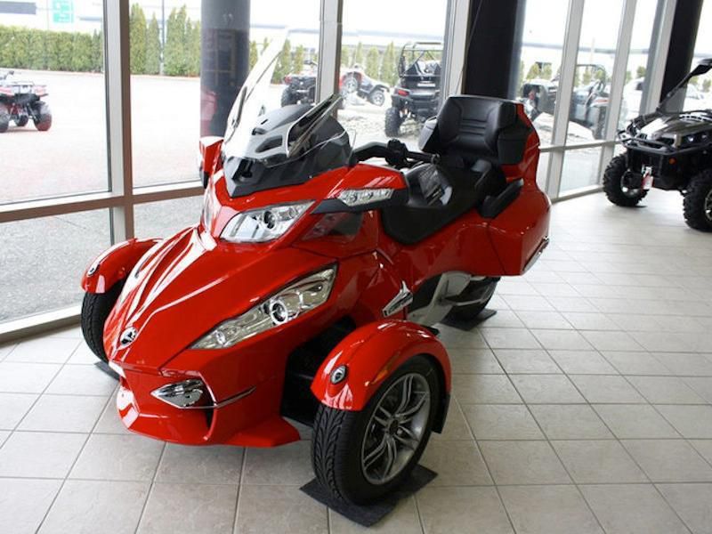 2013 can-am spyder rt-s  cruiser 