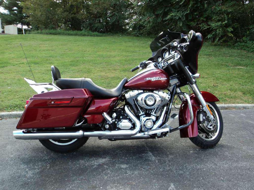 2009 harley-davidson flhx street glide  touring 