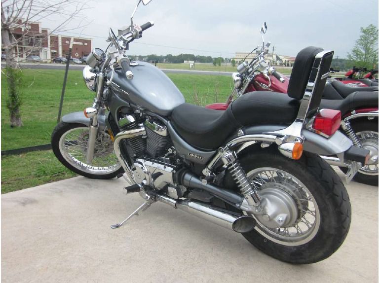 Buy 2005 Suzuki Boulevard S50 on 2040-motos