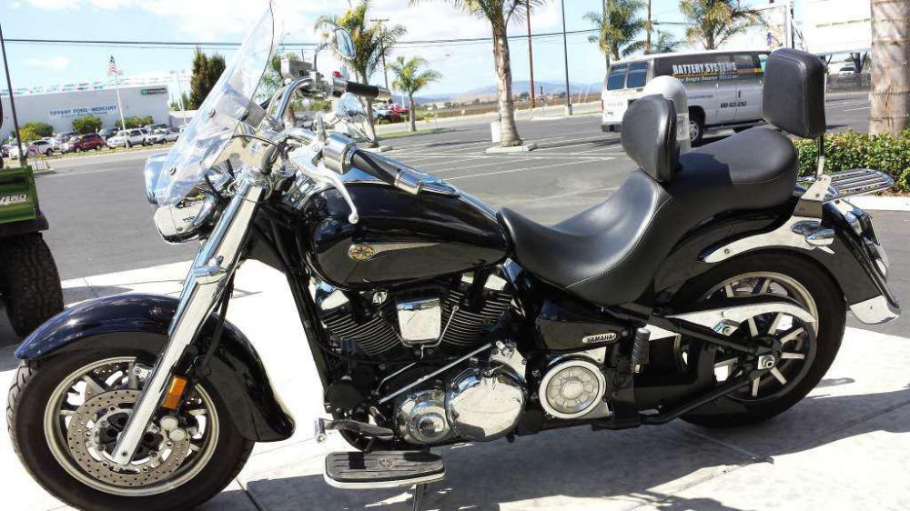 2004 yamaha road star midnight  cruiser 