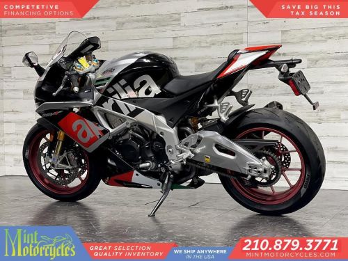 2016 APRILIA RSV4 RF Factory/RR ABS/RSV4 RR Race Pack