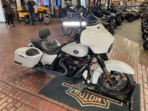 2020 Harley-Davidson FLHXSE - CVO Street Glide