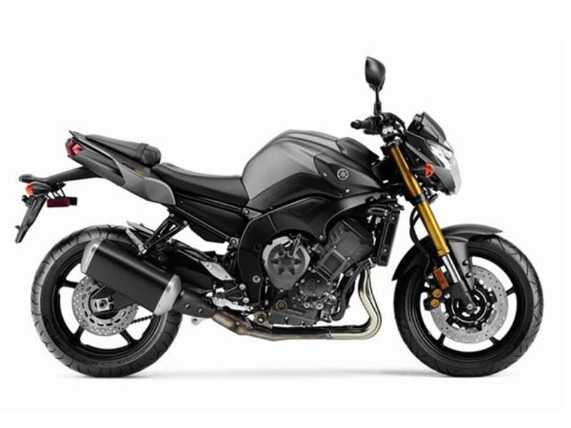 2013 yamaha fz8  sportbike 