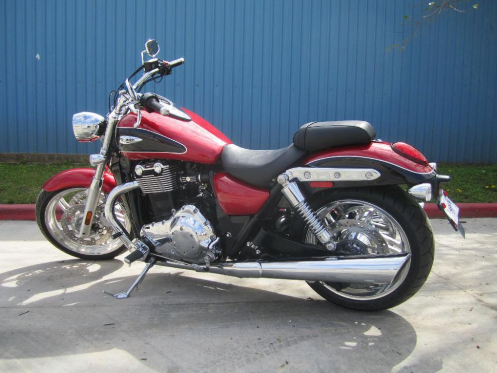 2012 triumph thunderbird abs  cruiser 