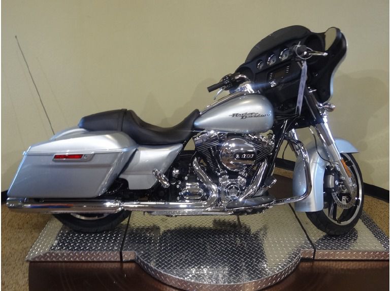 2014 harley-davidson flhx - street glide 