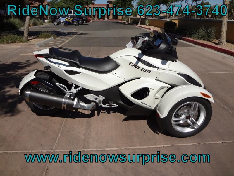 2012 can-am spyder roadster rs  sport touring 