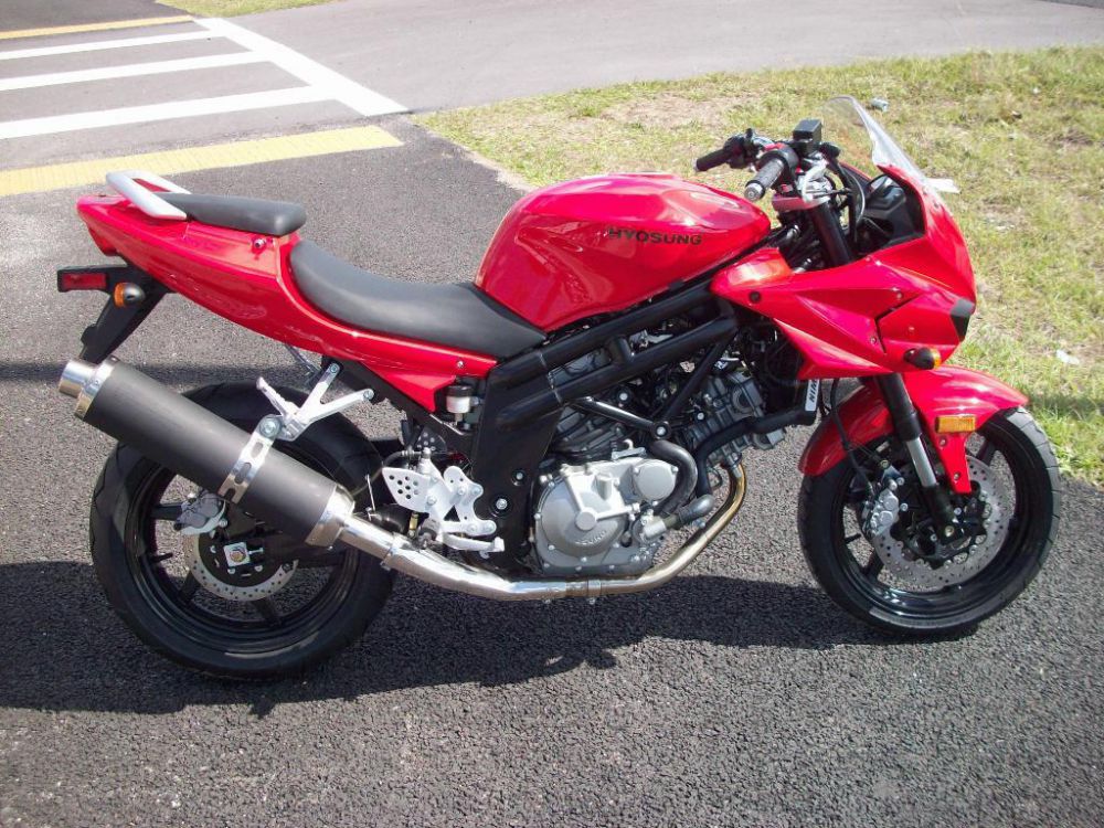 2008 hyosung gt650s  sportbike 