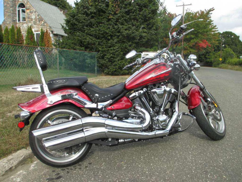 2009 Yamaha Raider S Cruiser 