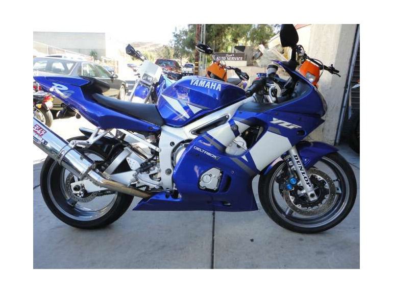 2001 yamaha yzf-r6 