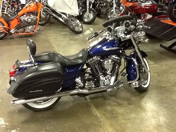 2006 Harley-Davidson FLHRS/FLHRSI Road King Custom