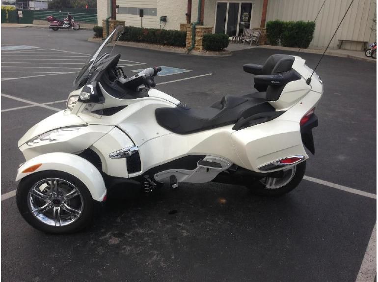 2012 can-am spyder rt limited  touring 