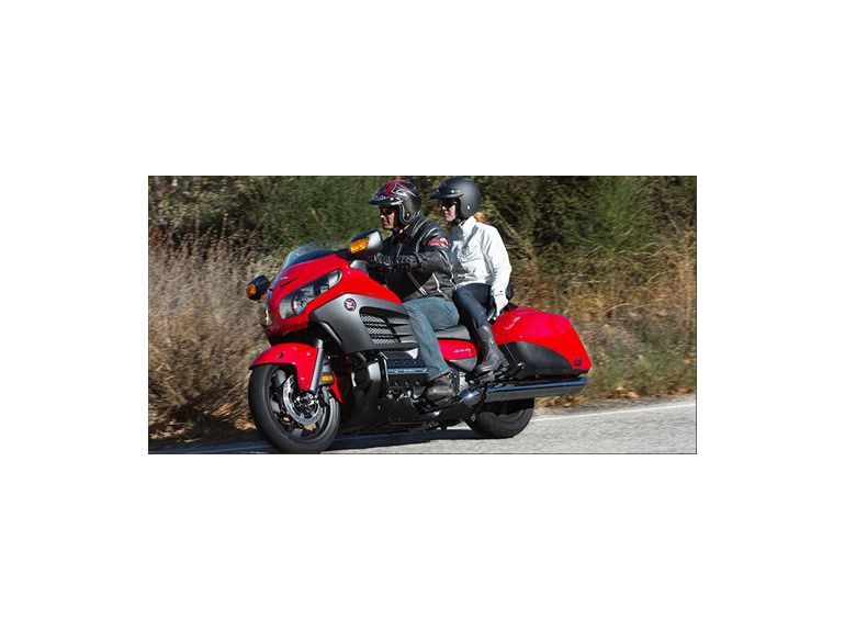 2013 honda gold wing f6b 