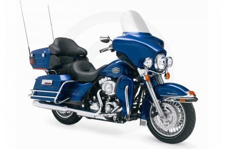 2009 Harley-Davidson FLHTCU Cruiser 