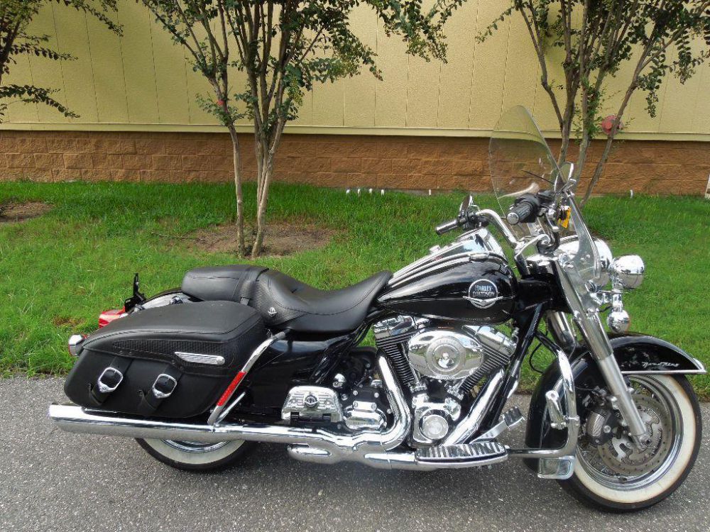 2009 harley-davidson road king classic classic cruiser 