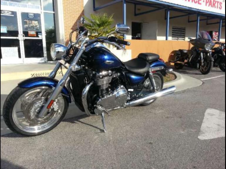 2013 triumph thunderbird abs - marble blue haze  cruiser 