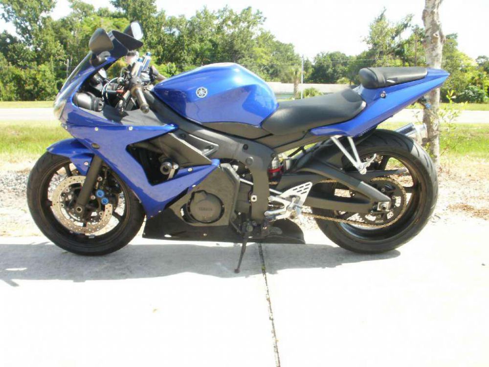 2008 yamaha yzf-r6s  sportbike 