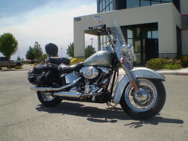 2011 harley-davidson flstc - softail heritage softail classic  cruiser 