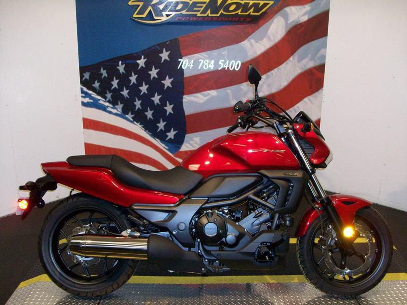 2014 honda ctx700n  cruiser 