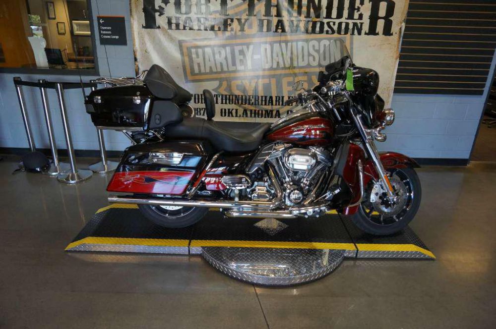 2011 harley-davidson flhtcuse6 cvo ultra classic electra glide  touring 