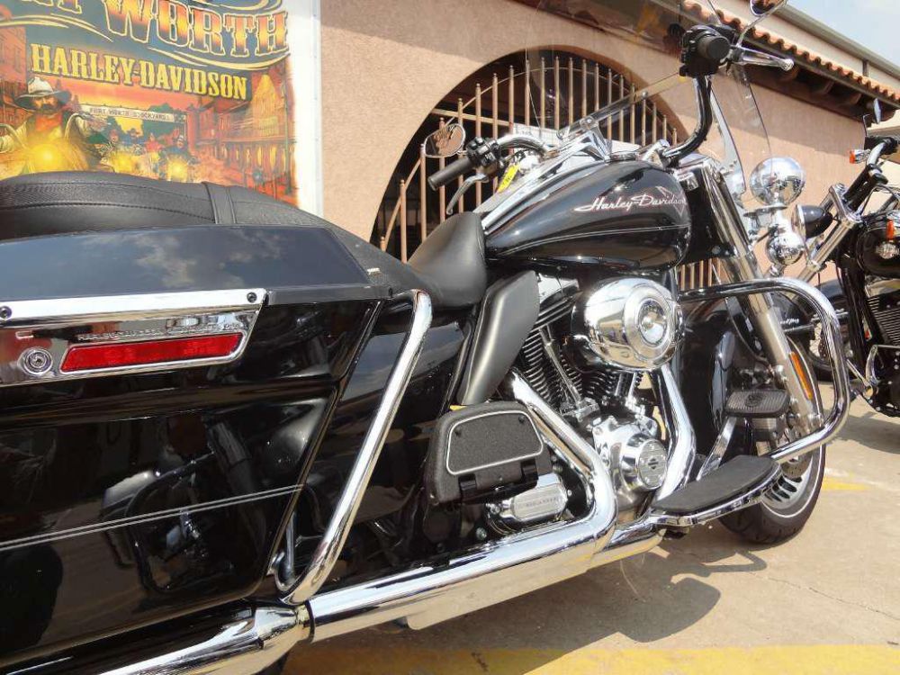 2013 harley-davidson flhr road king  touring 