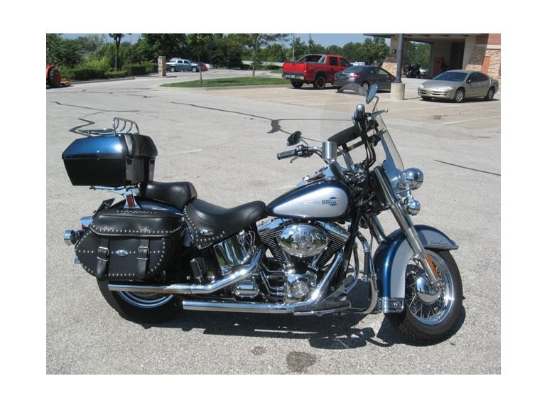 2002 Harley-Davidson FLSTC - Heritage Softail Classic 