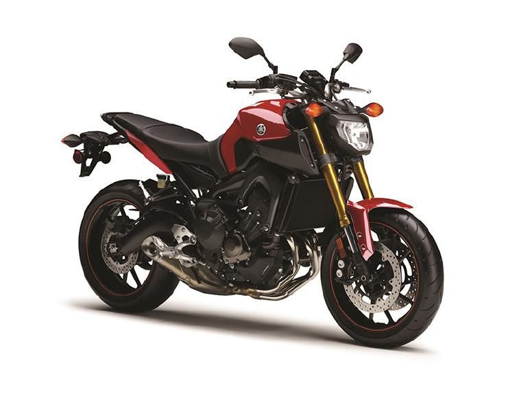 2014 yamaha fz-09  sportbike 