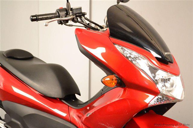 2013 Red Honda PCX 150