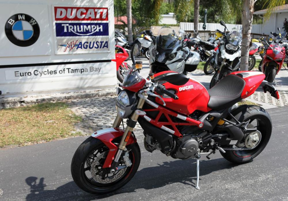 2013 Ducati Monster 1100 EVO Standard 