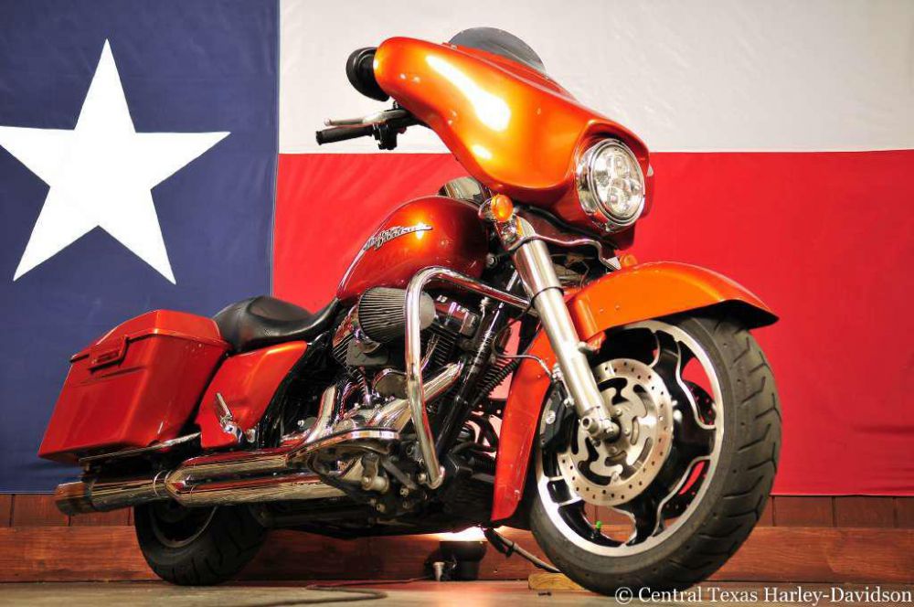 2011 harley-davidson flhx street glide  touring 