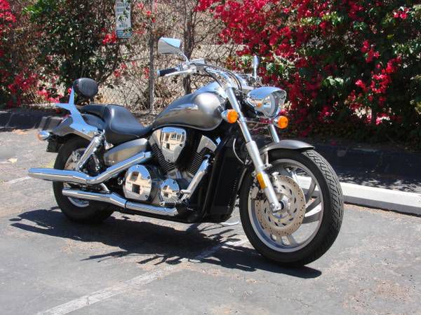 2009 honda vtx 1300