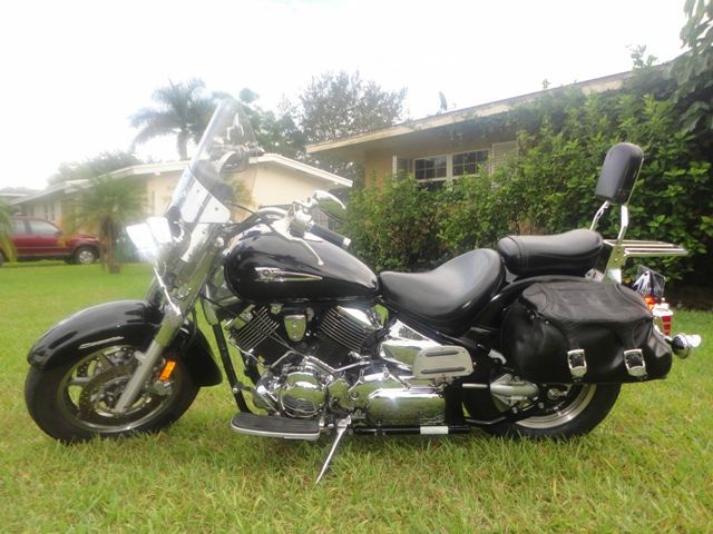 Used 2007 Yamaha V-STAR for sale.