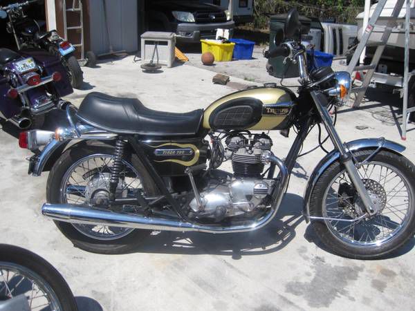 73 triumph 750 tiger