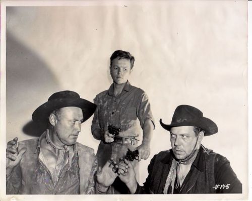 Desperados are in town, the 8x10 black &amp; white movie photo #145