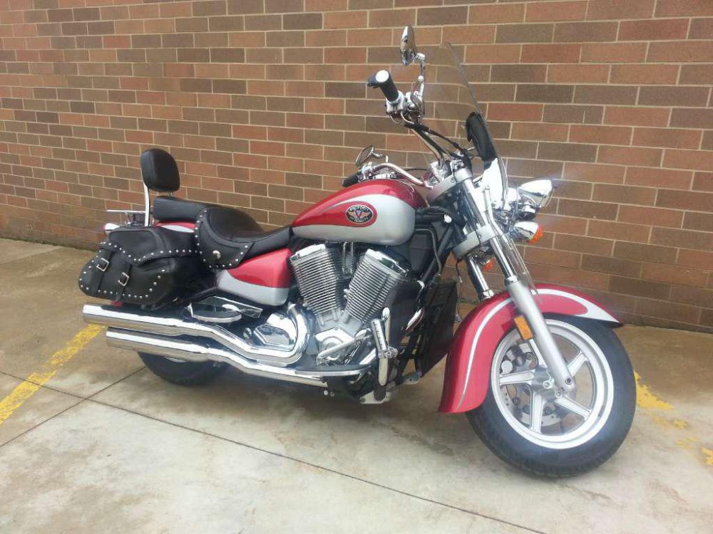 2003 victory classic cruiser  cruiser 