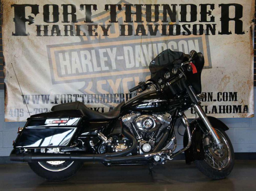 2011 harley-davidson flhx street glide  touring 