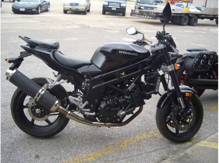 2010 hyosung gt650  sportbike 