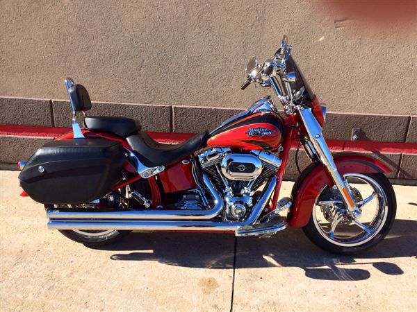 2011 harley-davidson cvo softail convertible