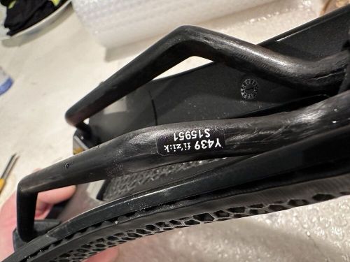 fi&#039;zi:k VENTO ARGO R1 Adaptive 140mm 3D Printed Saddle Carbon Fiber Rails Black