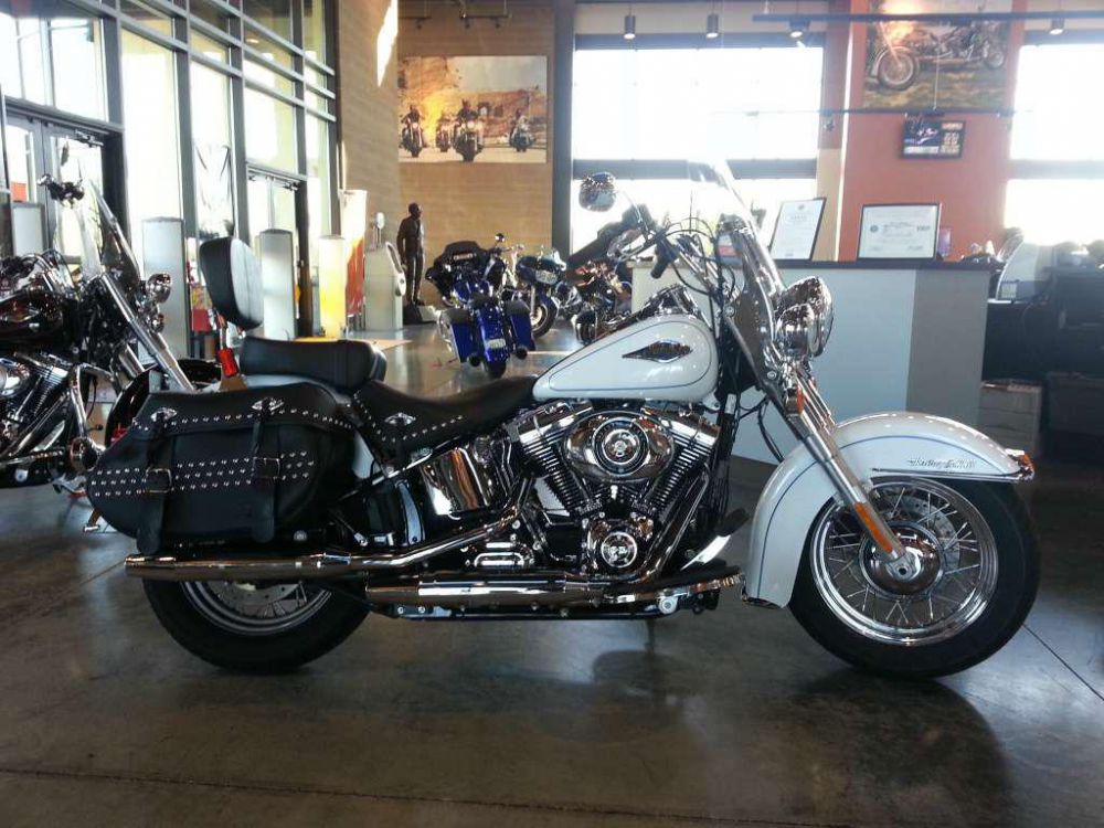 2013 harley-davidson flstc heritage softail classic  cruiser 