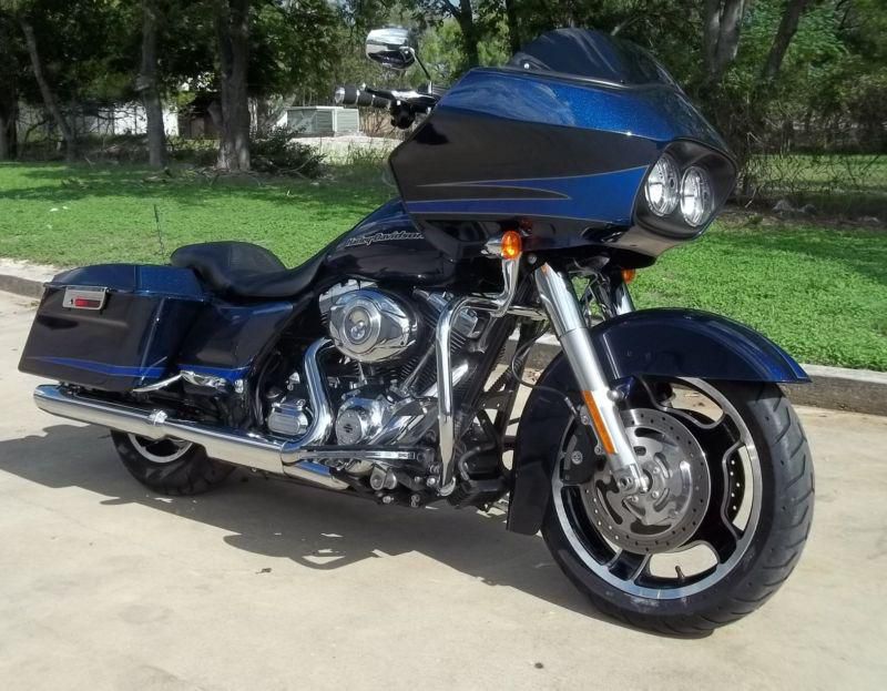 2012 harley davidson fltr road glide super clean only 1700 miles